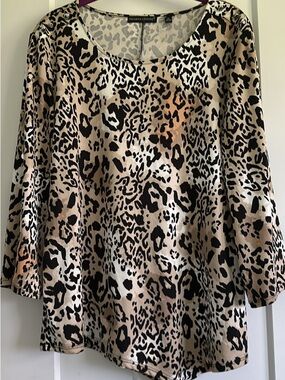 Preswick & Moore Black, Beige and Cream Leopard-Print Scoop Neck Blouse